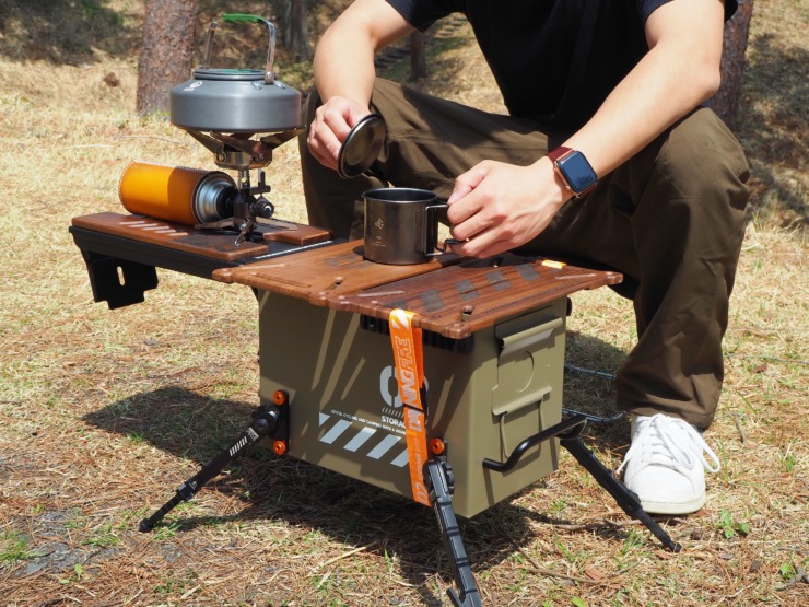 Storage Dog レビュー】テーブル＆収納を兼ね備えたキャンプギア。弾薬