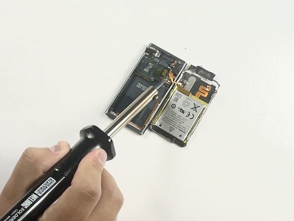 iPod Nano第7世代のバッテリー交換 - iFixit 修理ガイド