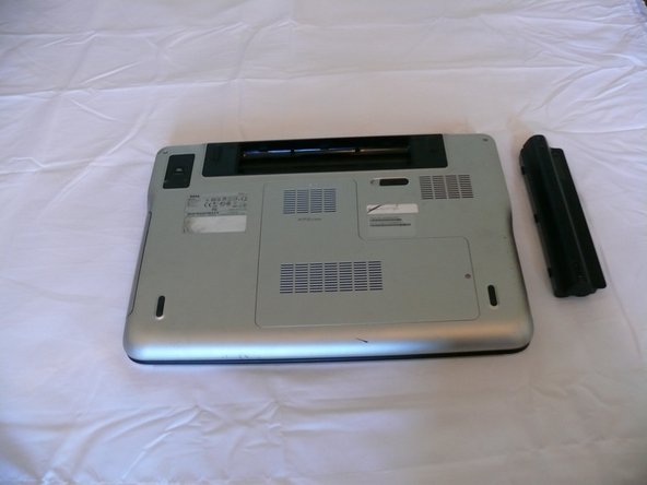 Dell XPS 17 L702X Hard Drive Replacement - iFixit Repair Guide