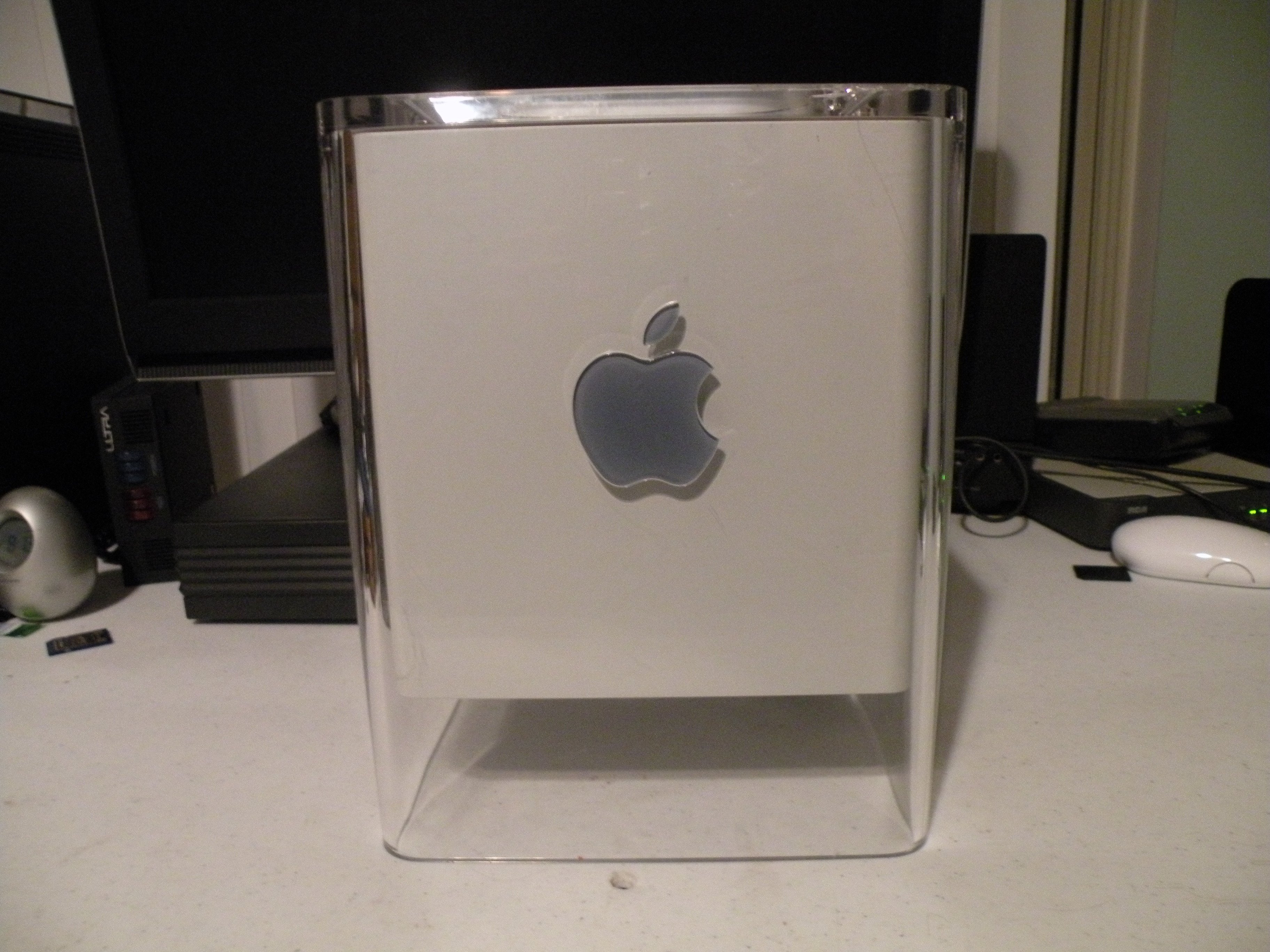 Power Mac G4 Cube Teardown - iFixit
