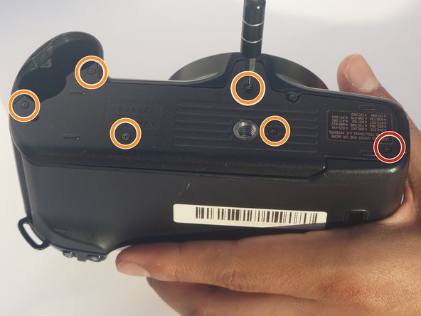 Canon EOS Rebel XS 35mm 裏蓋の交換 - iFixit 修理ガイド