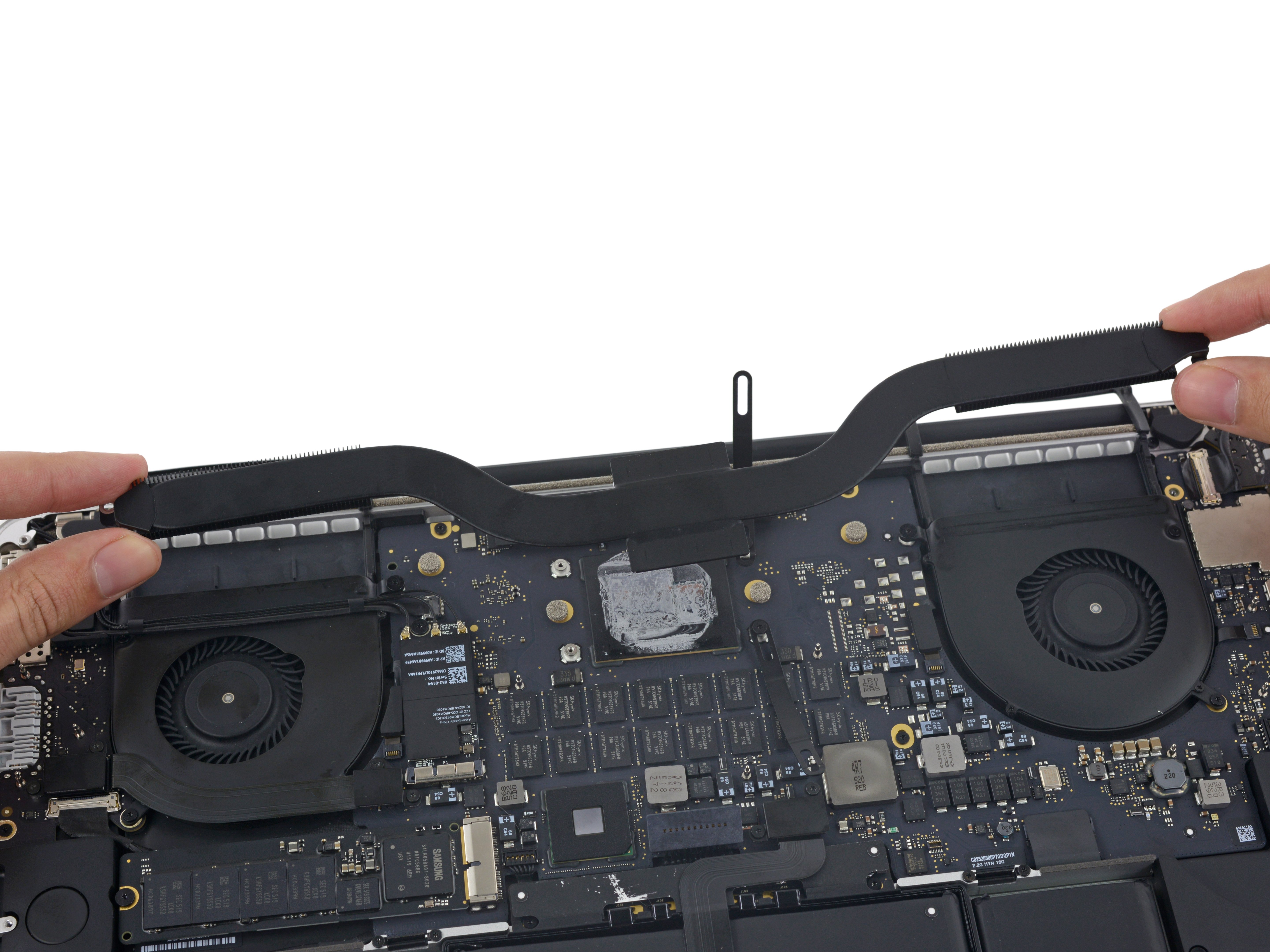 MacBook Pro 15'' Retina Display Mid 2015のヒートシンクの交換