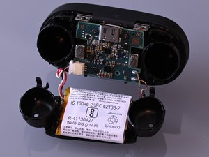 Sony WF-1000XM4 充電ケースのバッテリー交換 - iFixit 修理ガイド