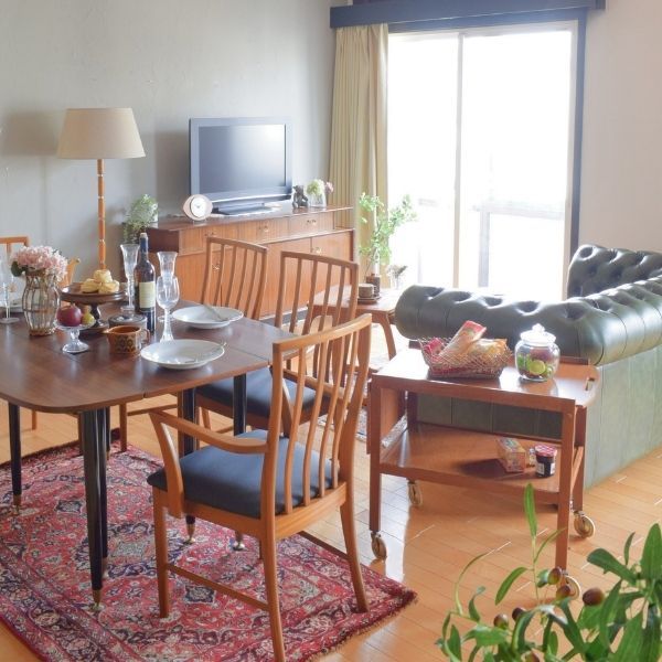 ミッドセンチュリースタイルのおしゃれなランプ、イギリスから届いた