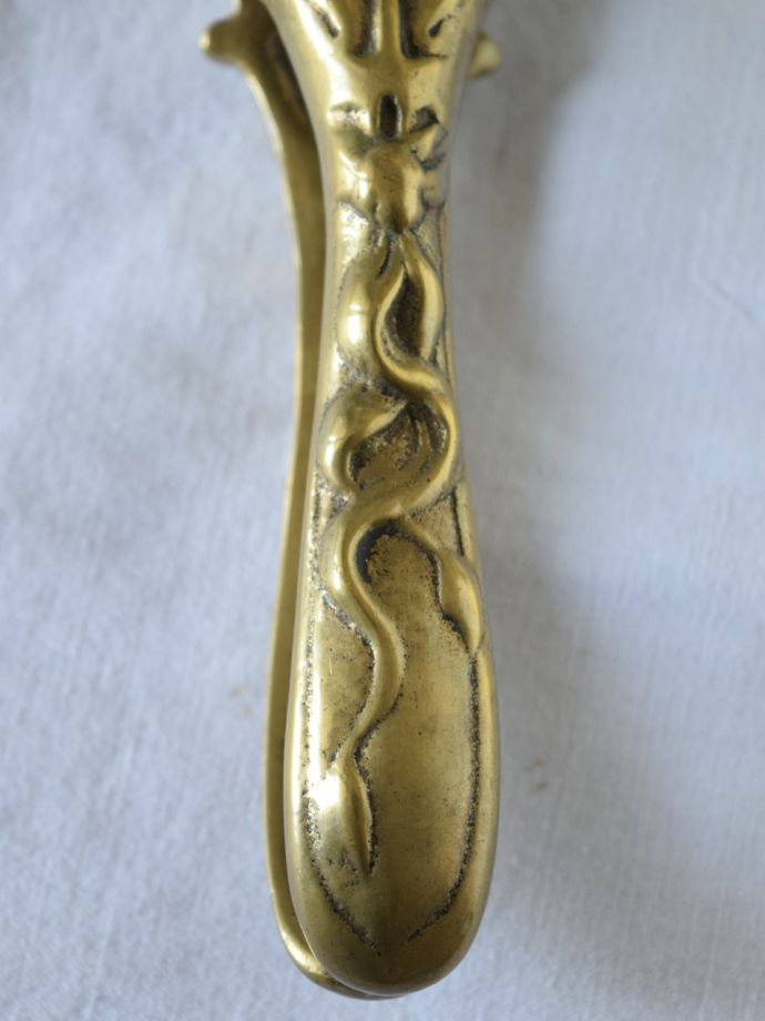 イギリスで見つけたナッツクラッカー、ハンプティダンプティの真鍮製の