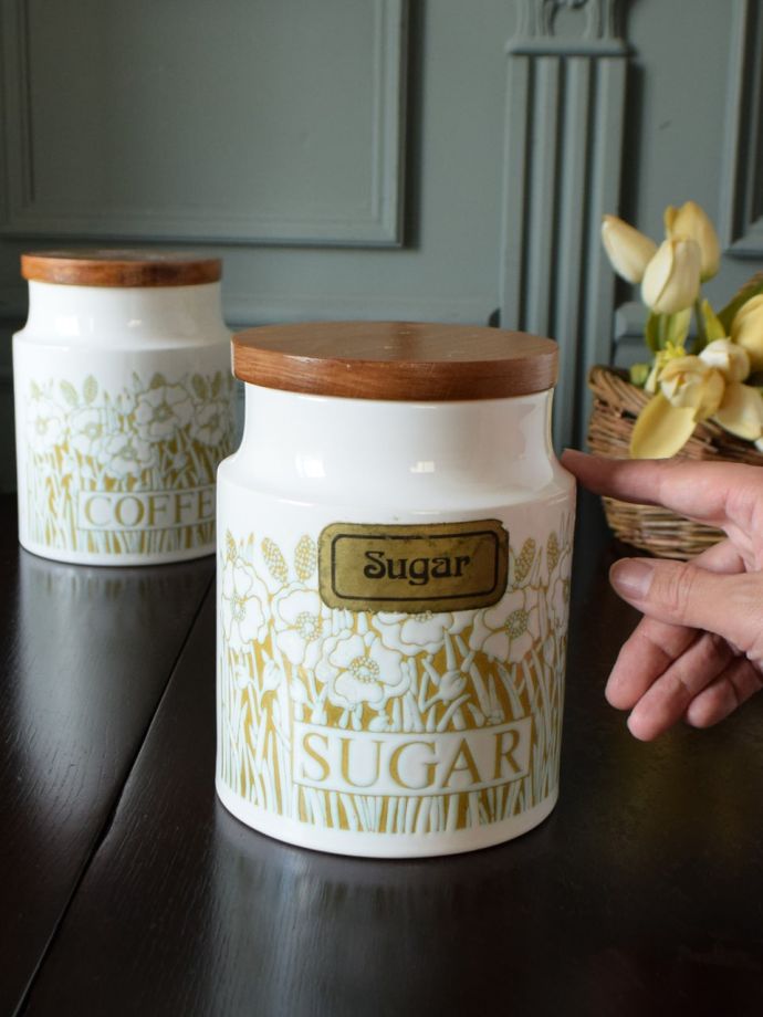 ホーンジー社（HORNSEA)のおしゃれな食器、フルールのビンテージ