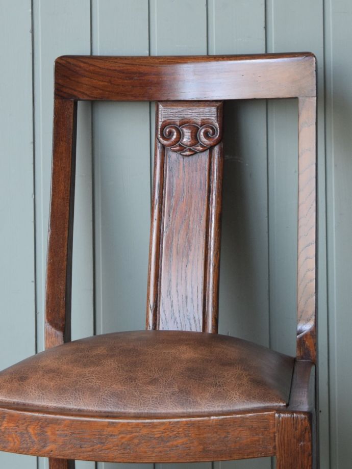 英国のバルボスレッグのダイニングチェア、アンティークのオークチェア