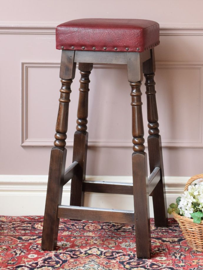 イギリスのアンティークカウンタースツール、オーク材のカッコいいハイ