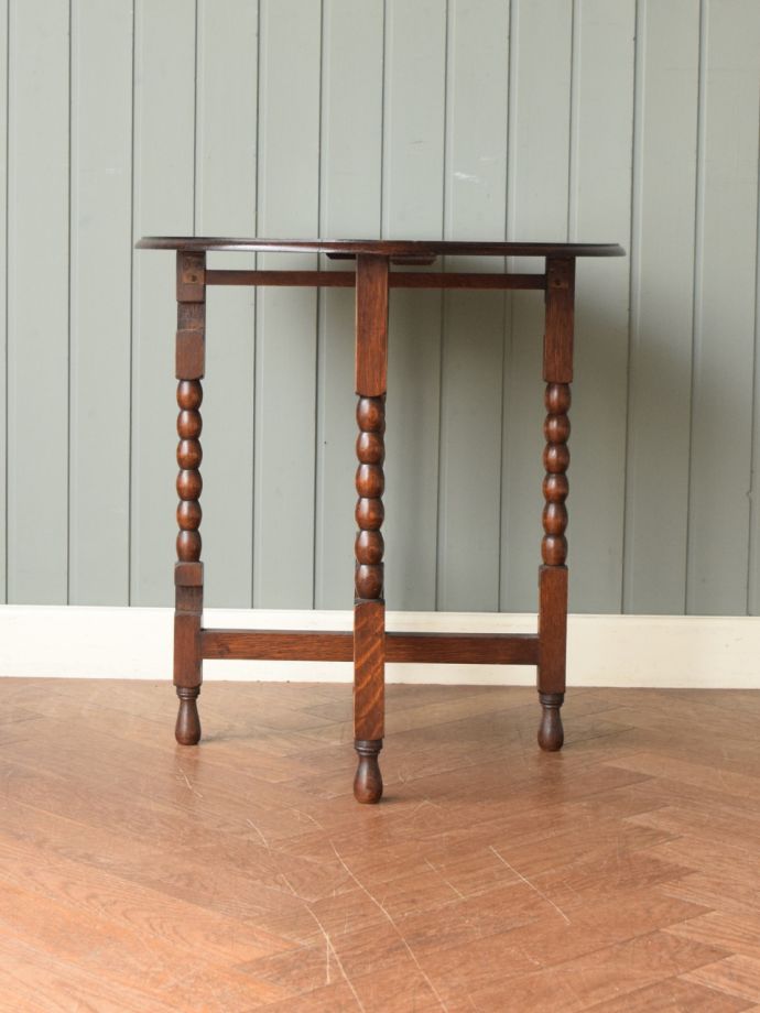 英国アンティークの折りたたみテーブル、ボビンレッグの