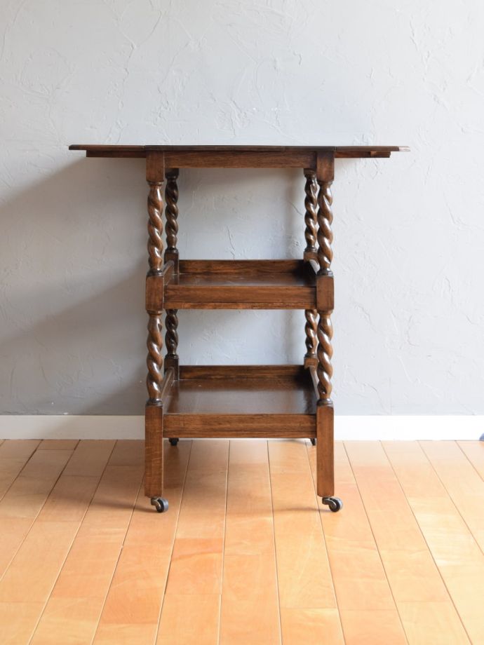 英国アンティークのおしゃれなトローリーワゴン、天板が大きく広がる