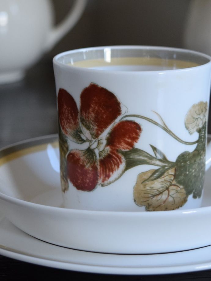 スージークーパー（Susie Cooper）のおしゃれなビンテージ食器