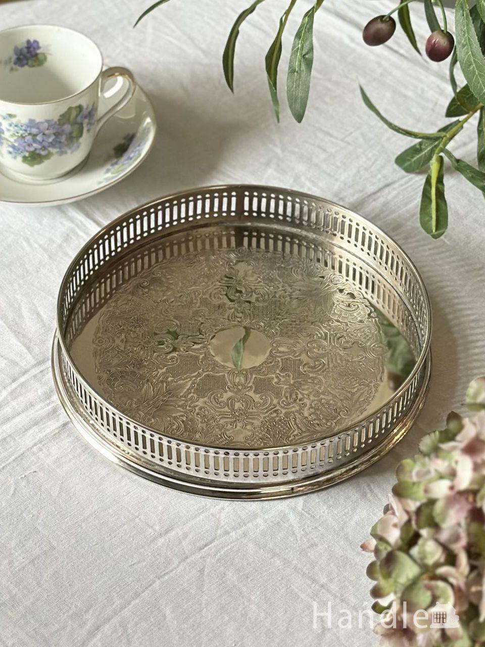 英国で見つけた銀雑貨、アンティークシルバーのサルヴァ（銀盆）(m