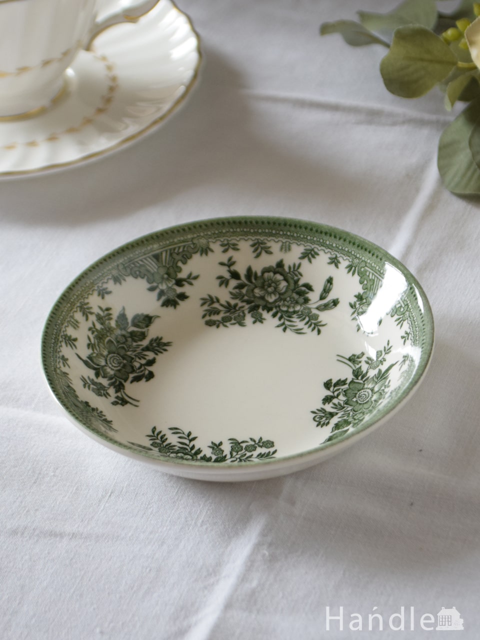 英国バーレイ社の食器、グリーンアジアティックフェザンツのフルーツ