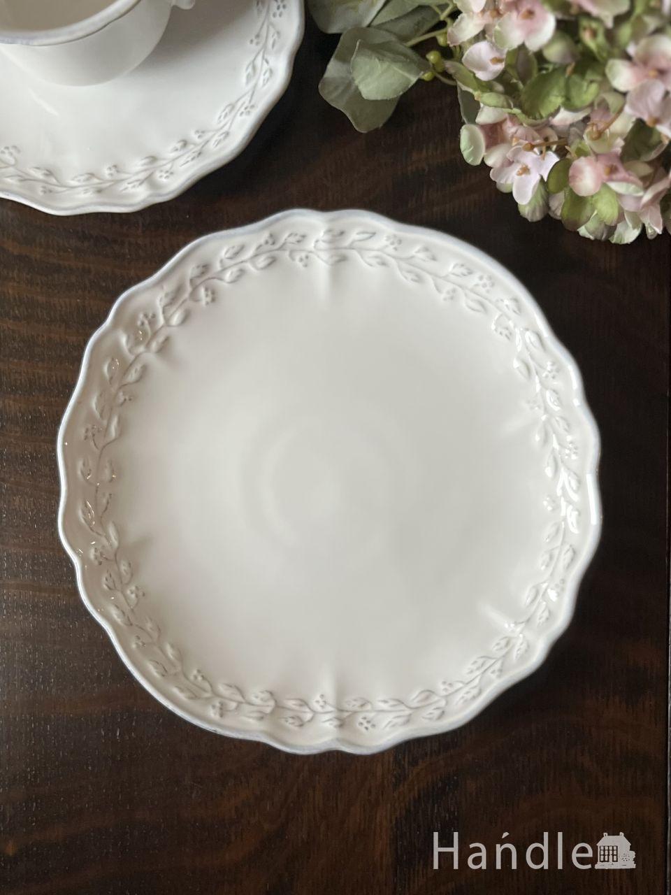 イギリスのアンティーク食器、ハマースレイ窯のすみれ柄のプレート