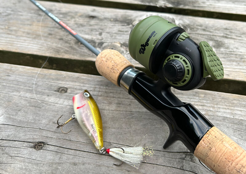 ゲームのコントローラー感覚で使える！クローズドフェイスリール