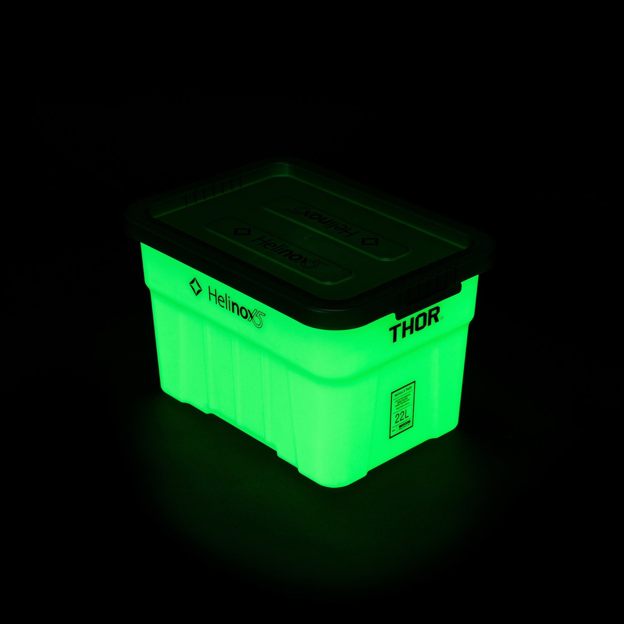 Helinox 15th Anniversary THOR 22L - Glow Green – Helinox Japan