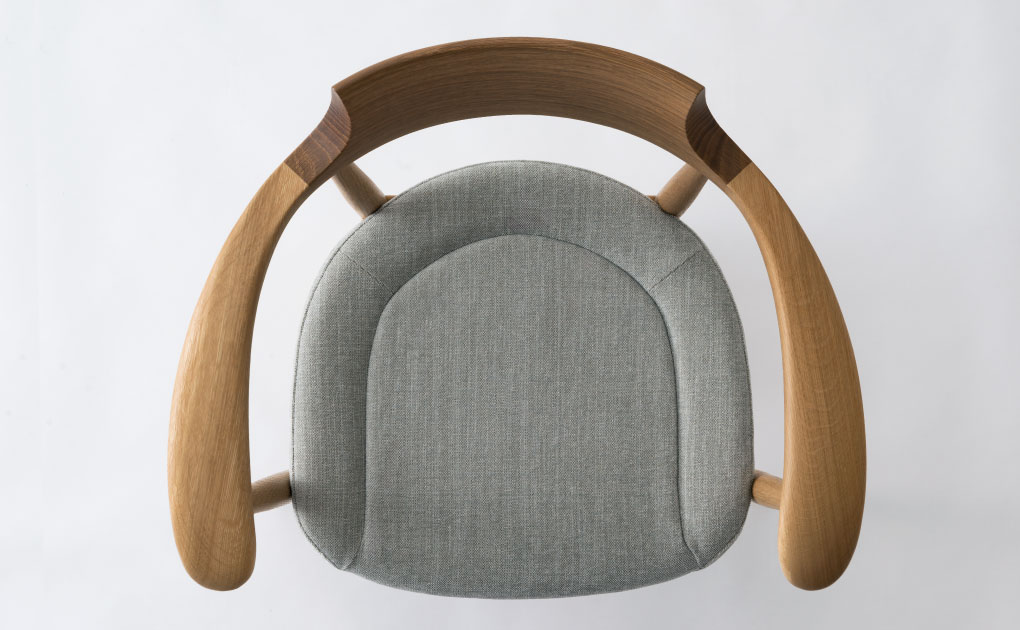 CRESCENT アームチェア（張り座） | 飛騨産業株式会社【公式】 | 飛騨