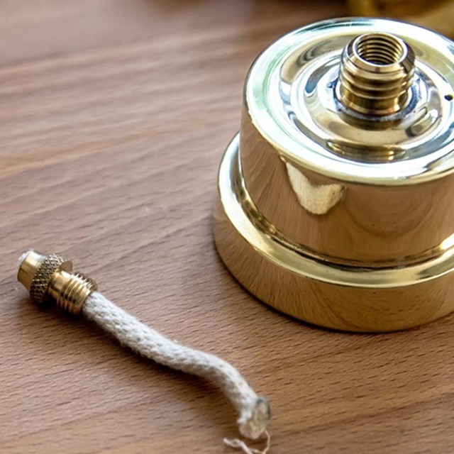 ギア好きキャンパー必見！JD Burford社とE.Thomas & Williams社の