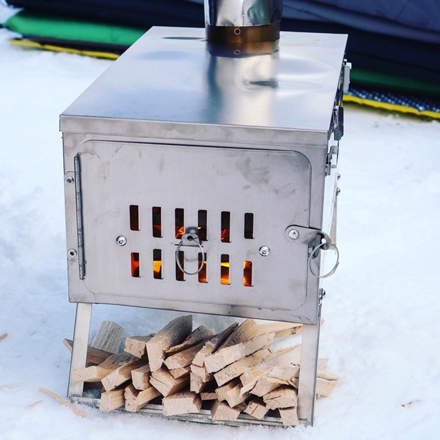 軽量番長】驚異的な軽さで最強！ウィンナーウェルの折り畳みチタン薪