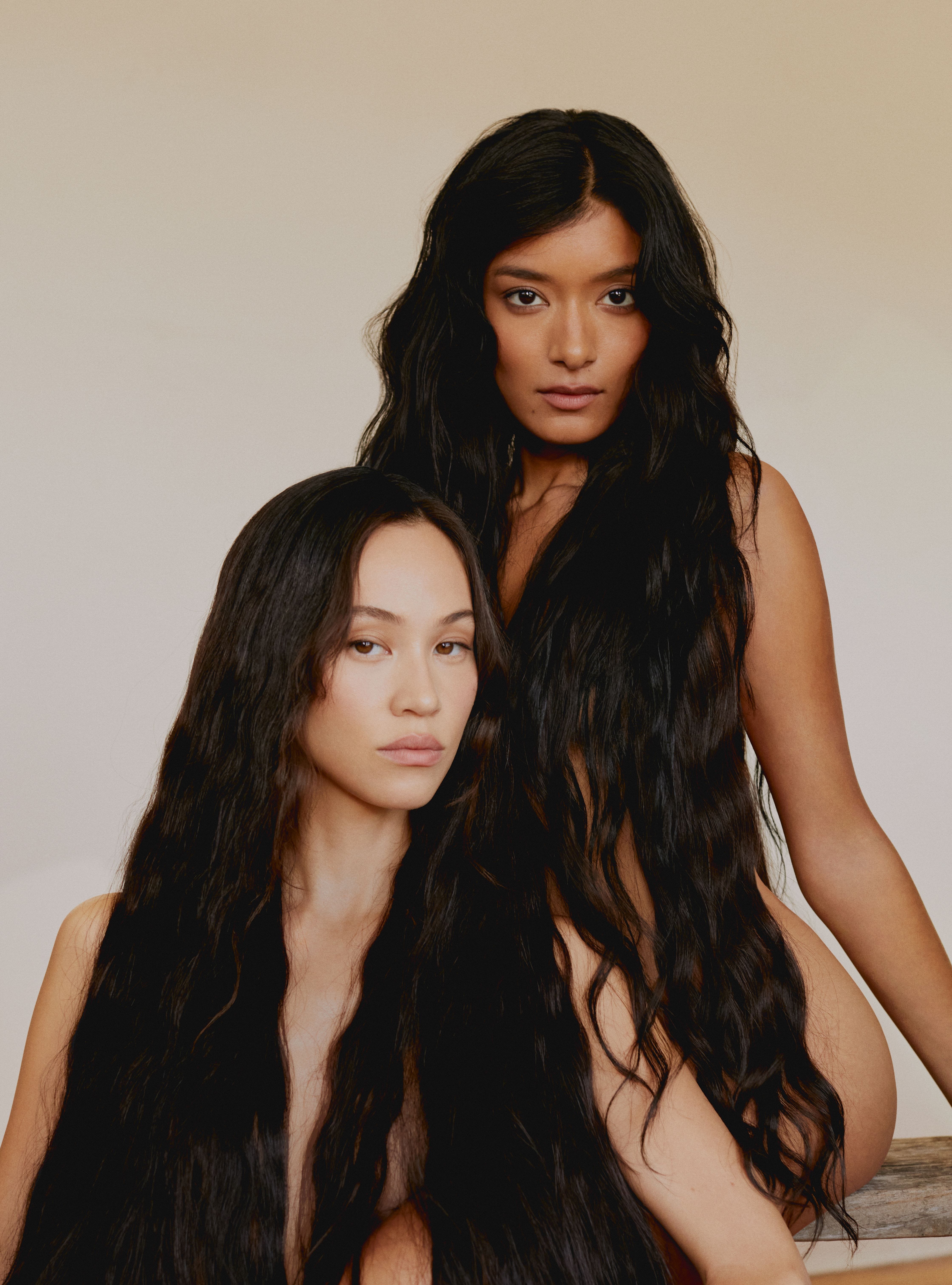 水原希子が手掛ける「キークス（kiiks）」がローラとのコラボアイテム