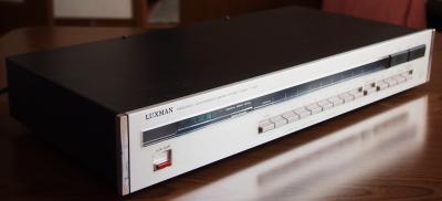 LUXMAN T-400