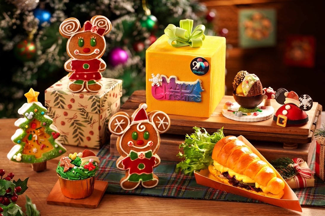 光り輝くクリスマス。今年も香港ディズニーランドでマジカルな時間を