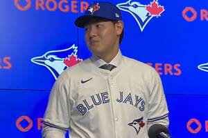 岡本和真「世界一似合ってるんじゃないかな」 人生初の青いユニホーム