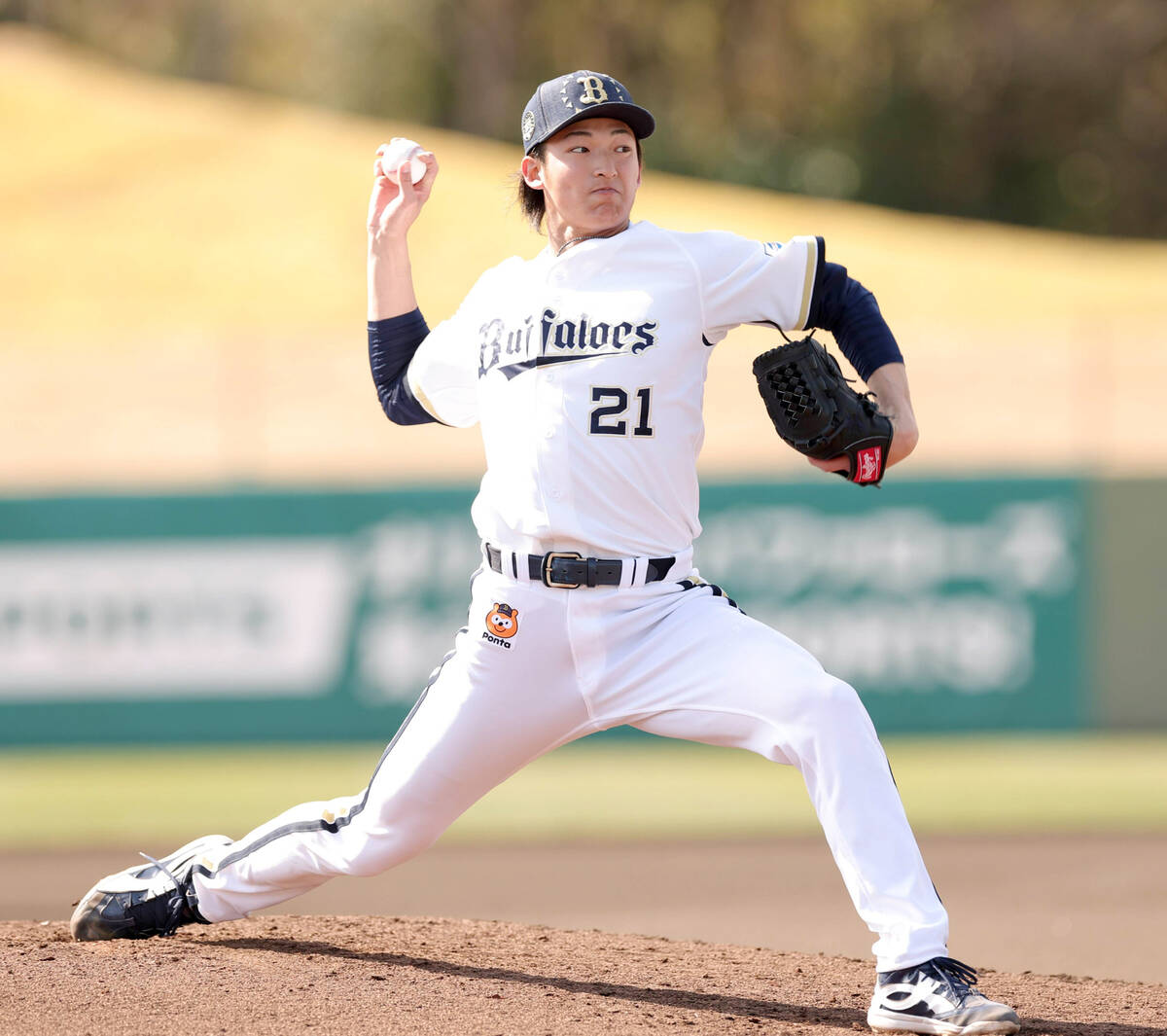 オリックス】7人で計1勝だったけど…中継ぎリレーで3連敗阻止 山崎颯