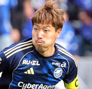 横浜M】中沢佑二の“鉄人記録”ストップ…誰よりも欠かせない戦力