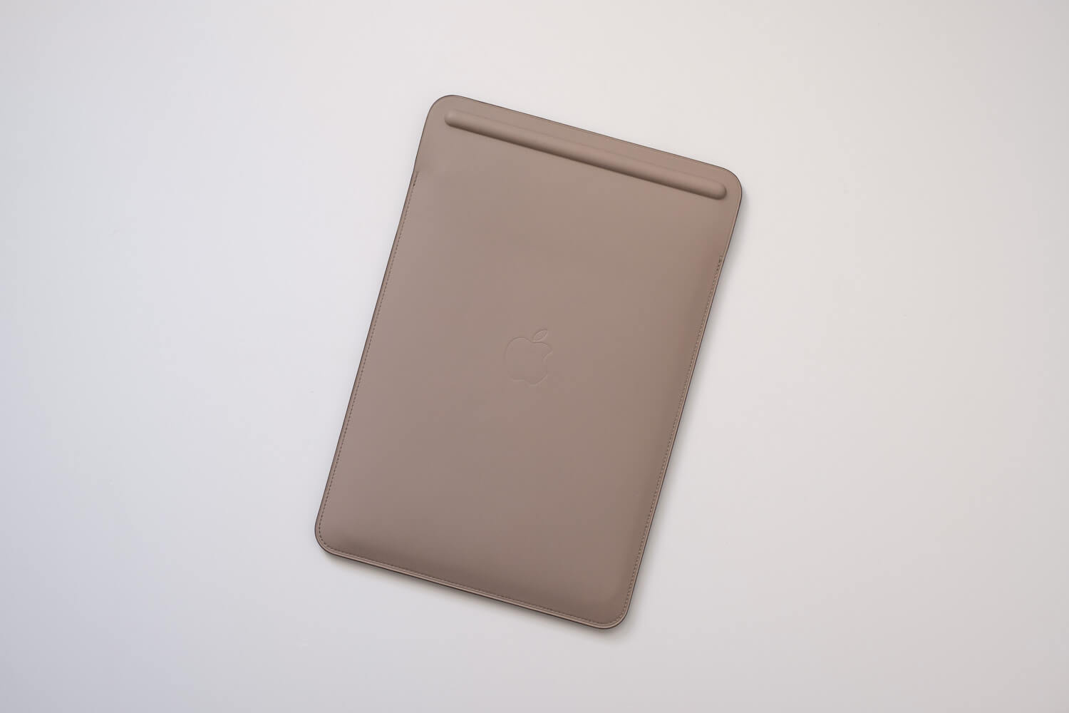 Apple純正 iPad Pro用レザースリーブケース トープ 10.5インチ用をiPad