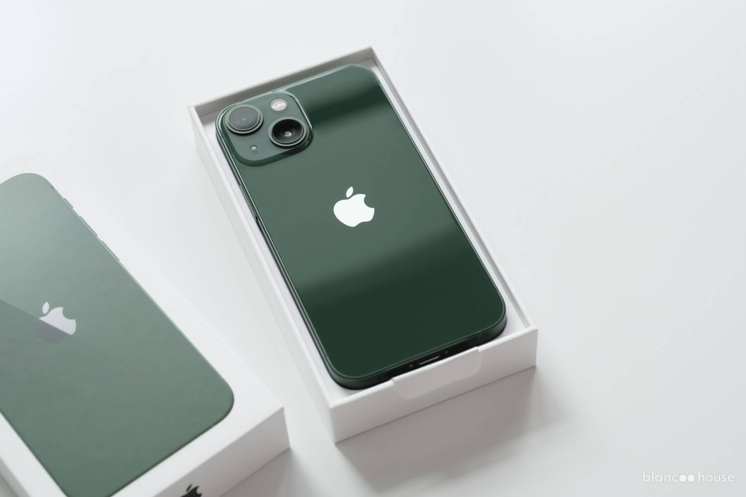 開封レビュー】iPhone 13 mini グリーンを購入しました！色とサイズ感