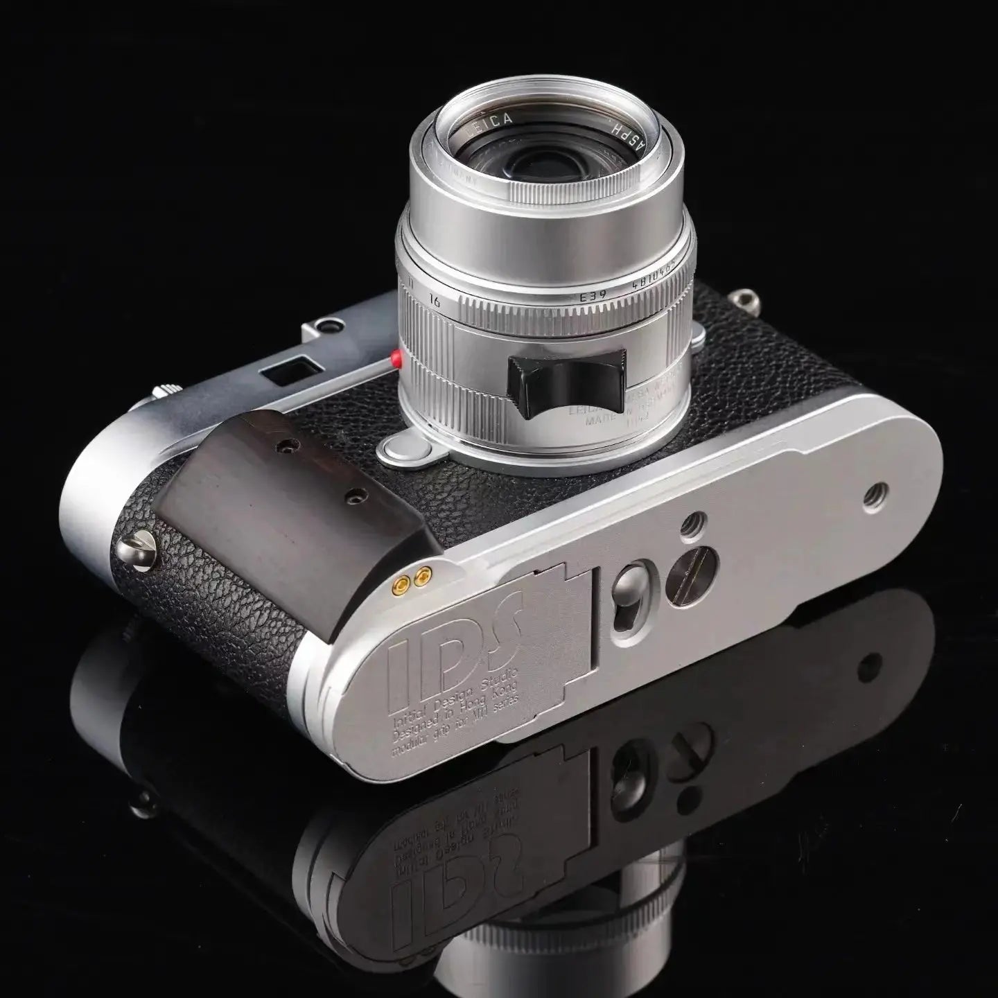 IDSworks ライカ M11 用モジュラーグリップ - IDS 初期デザイン