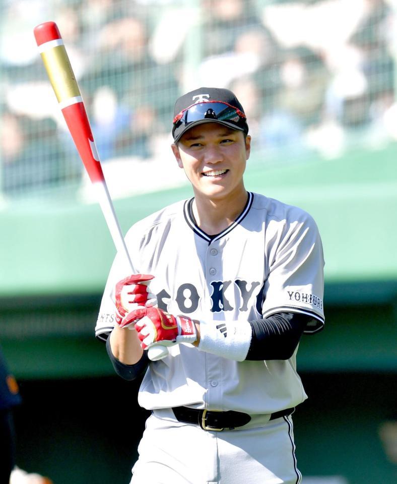 巨人初着用の新ビジターユニが反響「かっこええ」 帽子＆ヘルメには