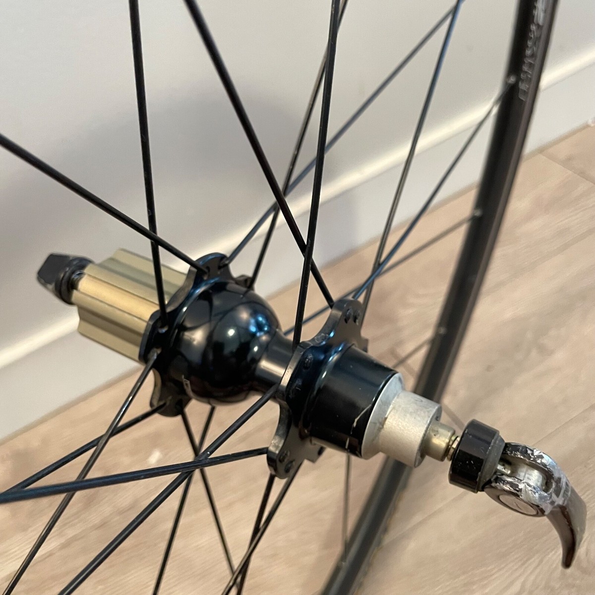 EQUATION 700c Road Clincher Wheel Set 8-10 Speed Campagnolo 622