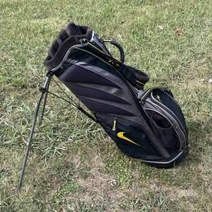 NIKE GOLFサスクワッチスタンドタイプ・バッグ値下げ中 Nike Sasquatch