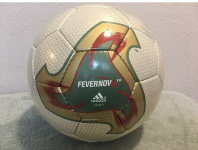 Adidas MATCH BALL Fevernova - FIFA World Cup 2002 - Official Match
