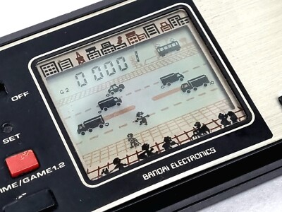 Bandai CROSS (the ROAD) HIGHWAY LCD electronic game watch BOXED