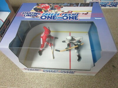 Kenner Starting LineUp Freeze Frame One on One Jeremy Roenick