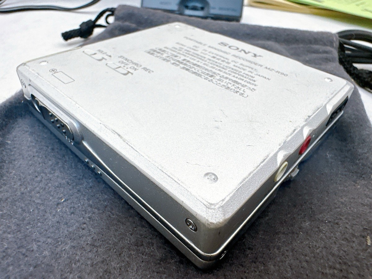 SONY MDウォークマン MZ-R900 シルバー Amazon | SONY ソニー MZ-R900