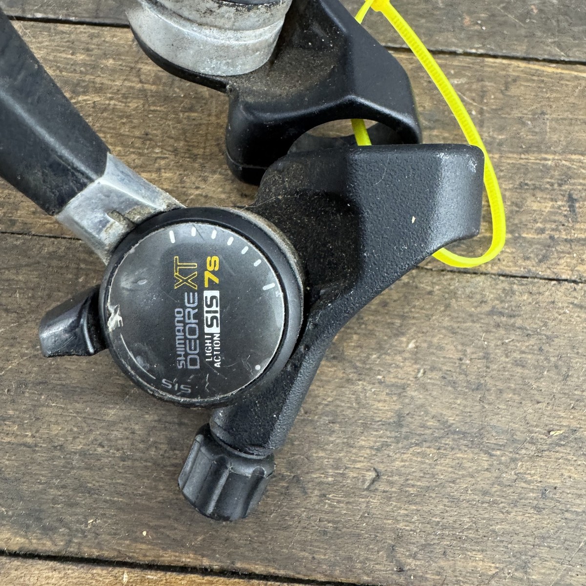 Vintage Shimano Deore XT SL-M732 SL-M730 7 Speed Thumb Shifters