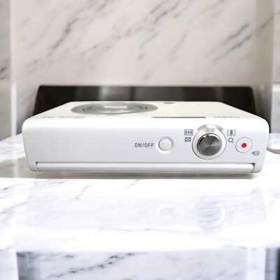 Casio Exilim EX-ZR70 16MP 12.5x Zoom WiFi Flip Screen Selfie