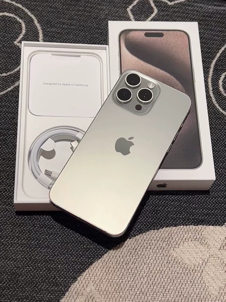 Apple iPhone 15 Pro Max-8GB RAM 256GB/512GB-Variou Colors IOS Face