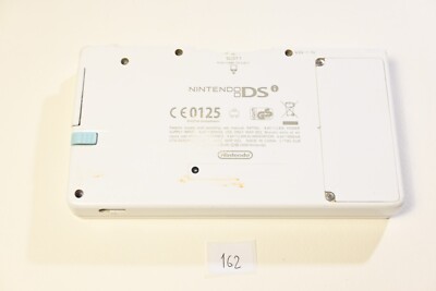Nintendo DSi White 2009 with charger electronic handheld console