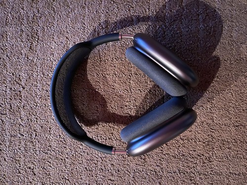 Apple AirPods Max Wireless Over-Ear Headset - Space Gray for sale