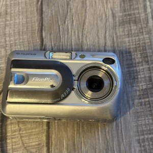Fujifilm Finepix 30i | eBay