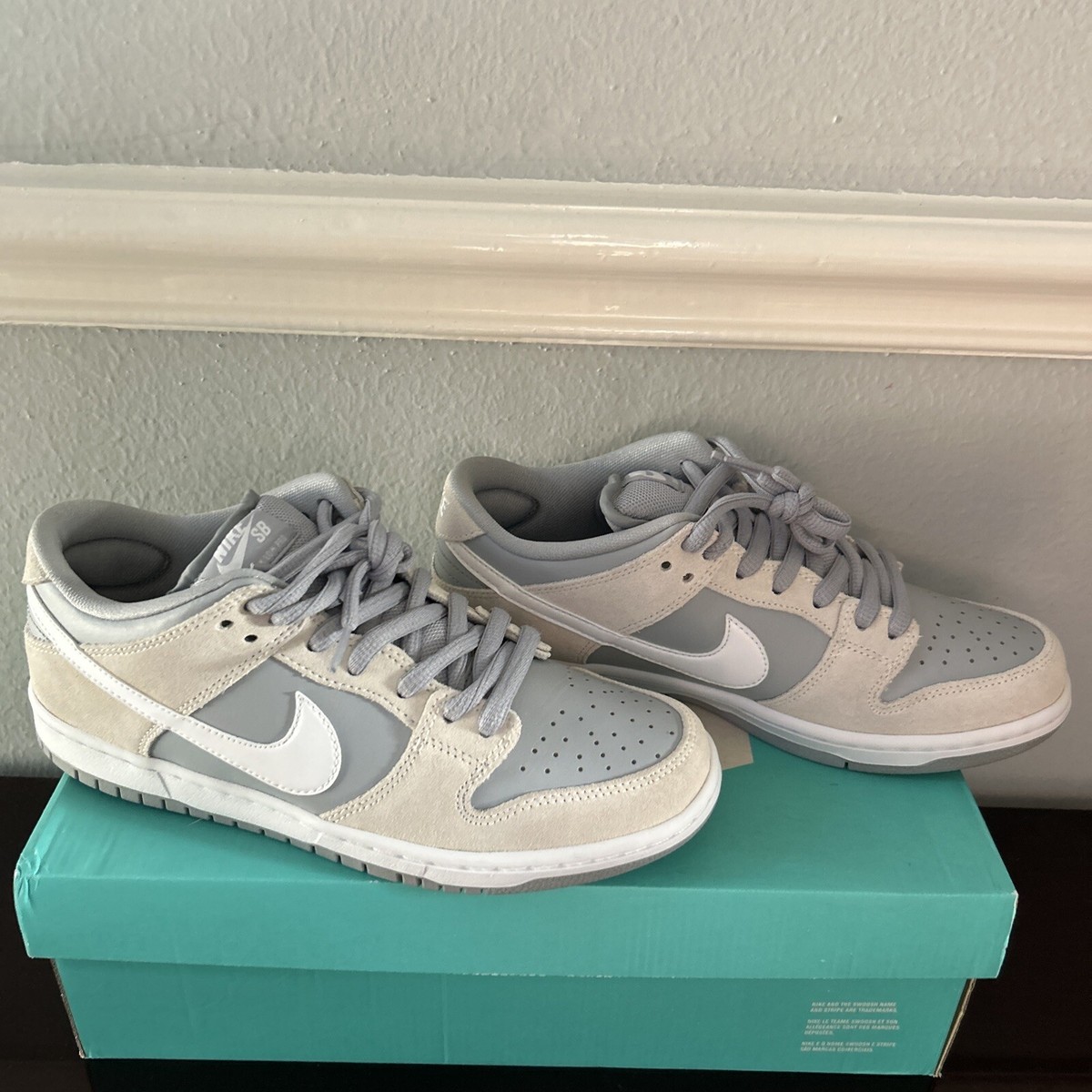 Nike SB Dunk Low Summit White Wolf Grey Size 8 NEW | eBay