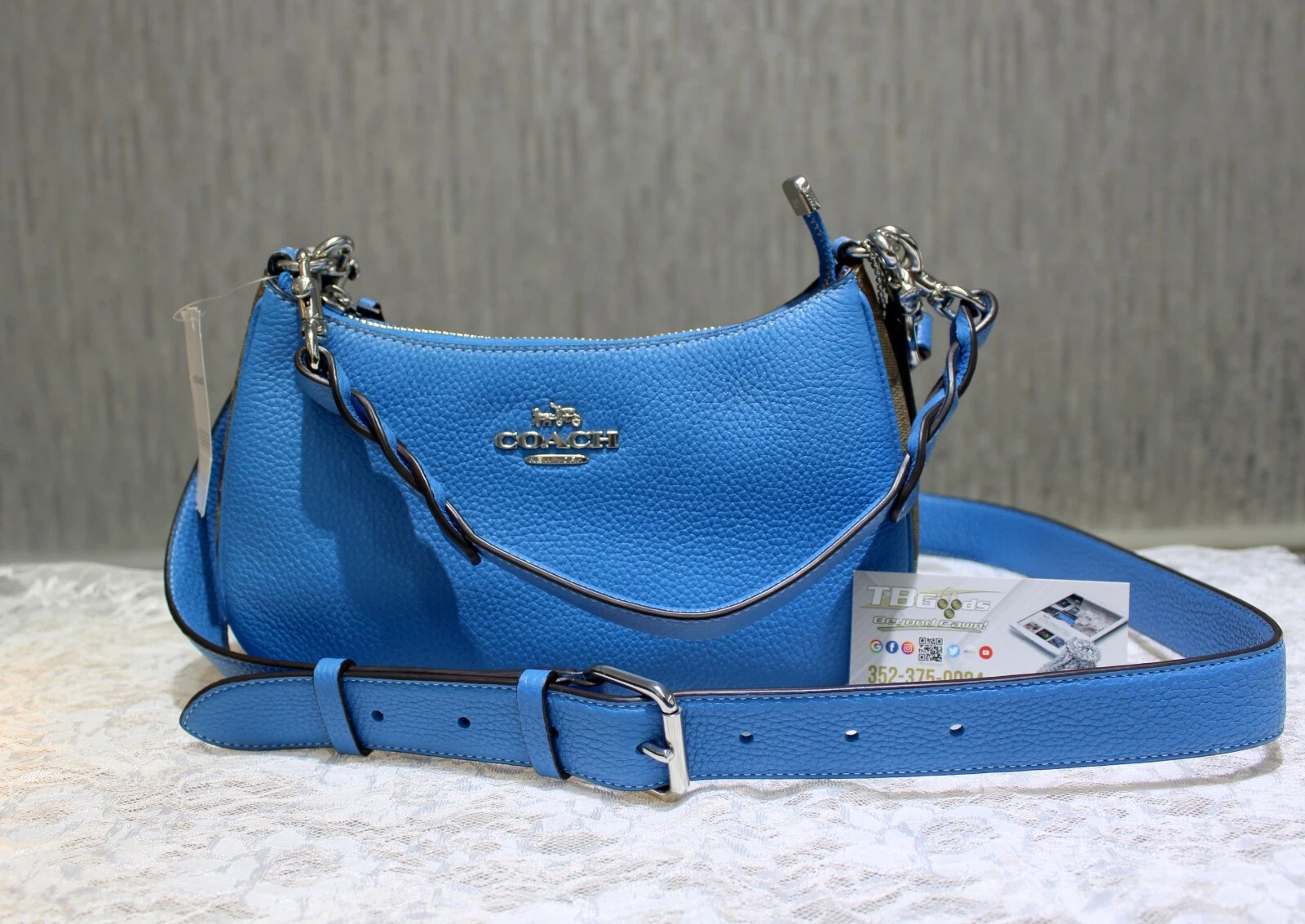 NWT Coach Teri Shoulder Bag In Pebble Leather CJ590 Racer Blue