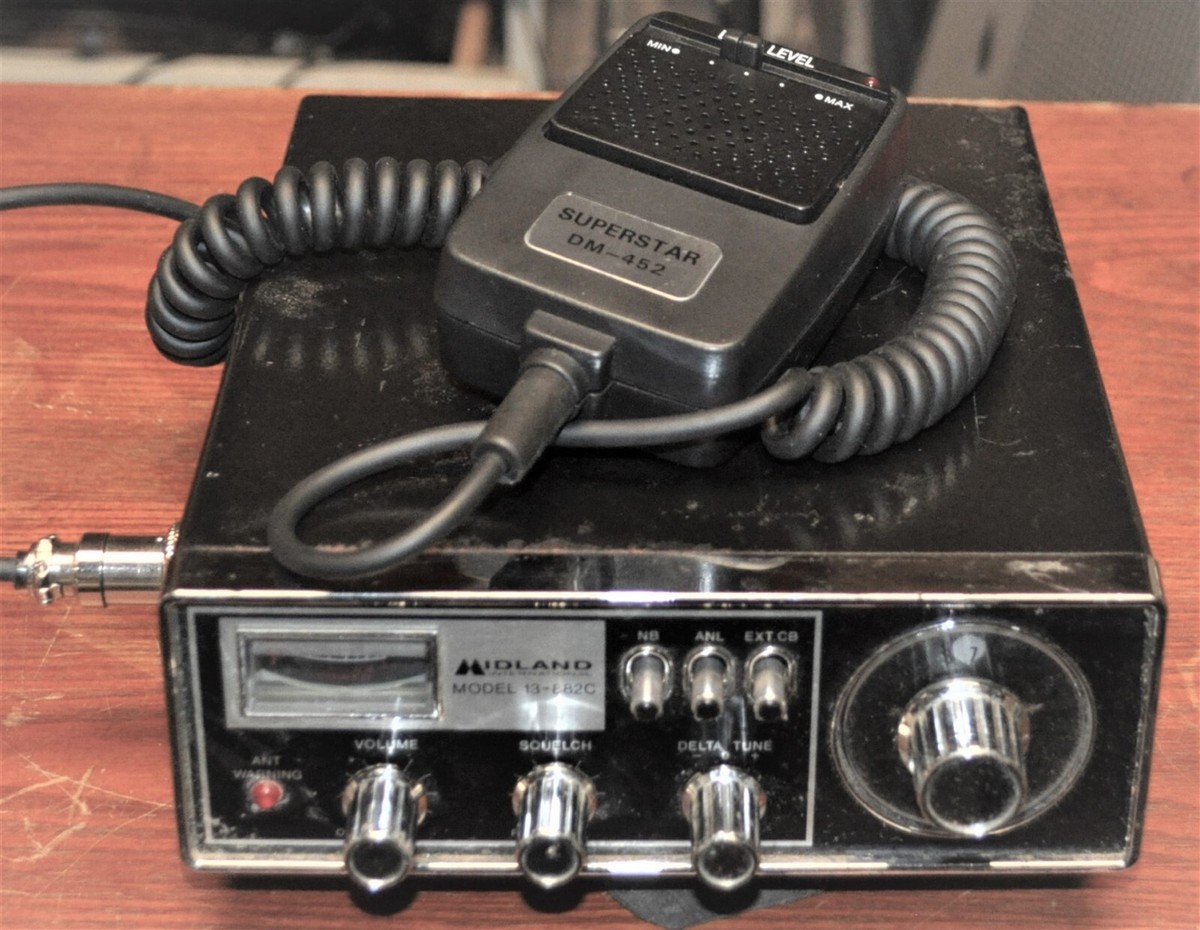 MIDLAND MODEL 13-882C- 23 CHANNEL CB RADIO WITH NEW MIC COMMERCIAL