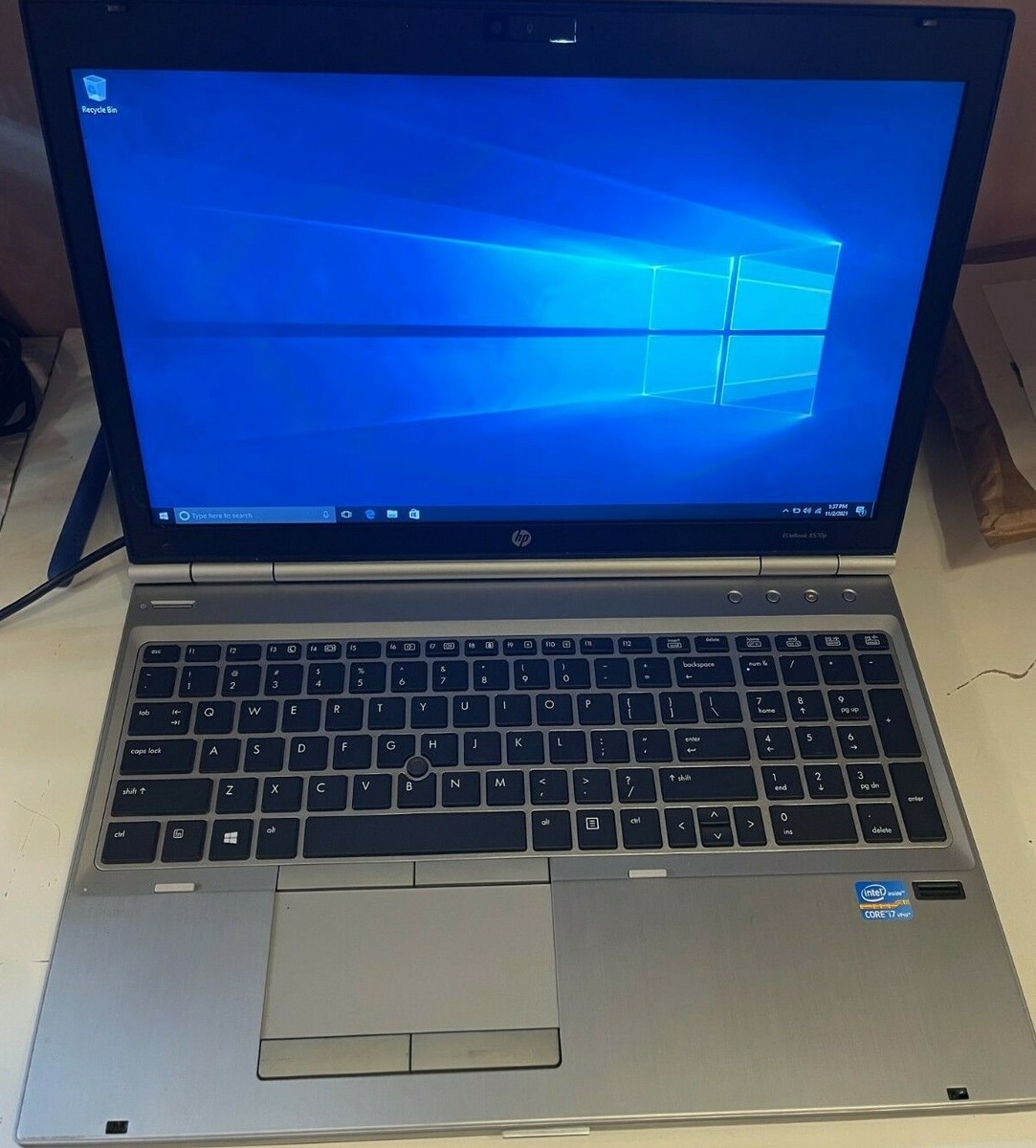 HP ELITEBOOK 8570P, CORE i7-3520M, 256GB SSD, 8GB DDR3, BT, WIN10