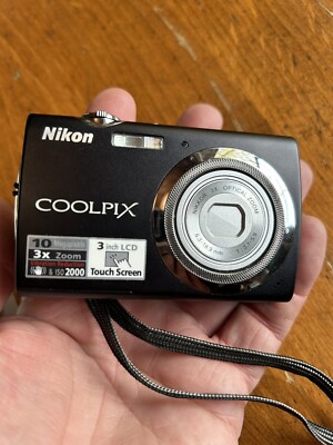 Nikon Coolpix S230 10 Megapixel 3 inch LCD Touch Screen, Black